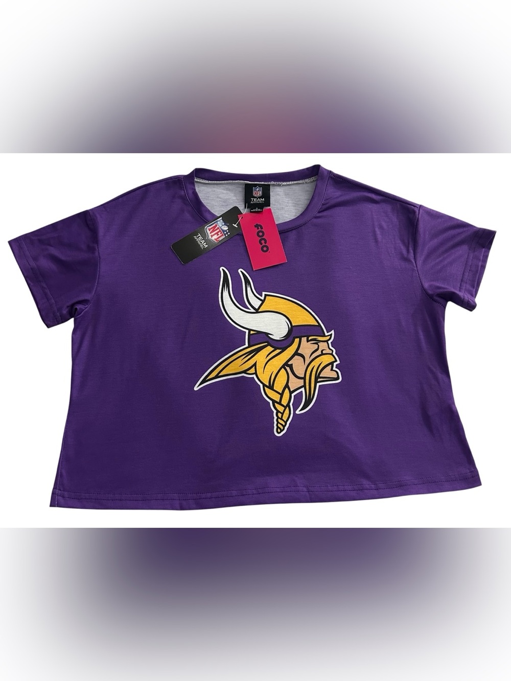Minnesota Vikings Women’s Small  Purple Big Logo Crop Top NFL Team Apparel NWT